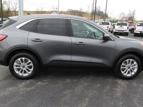 Certified 2021 Ford Escape SE w/ Convenience Package image 9