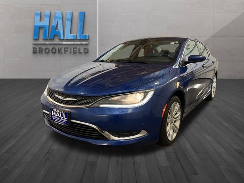 Used 2015 Chrysler 200 Limited w/ Convenience Group FWD image 1