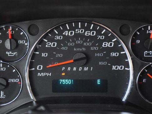 Used 2018 Chevrolet Express 2500 2500 3dr Extended Cargo Van image 15