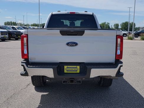 Used 2025 Ford F250 XLT AWD/4WD image 7