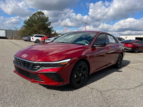 New 2026 Hyundai Elantra Sport FWD image 4