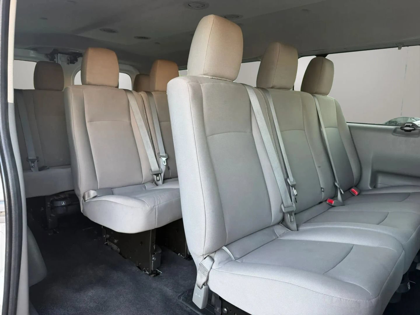 Used 2019 Nissan NV 3500 S RWD image 16