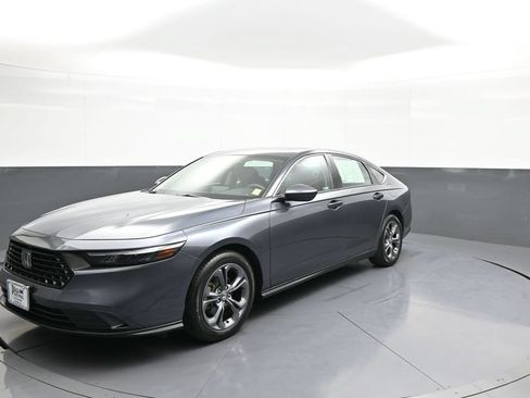 Certified 2023 Honda Accord EX image 1