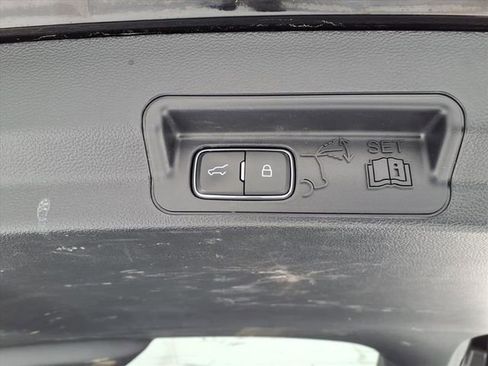 Used 2023 Ford Explorer XLT w/ Equipment Group 202A image 19