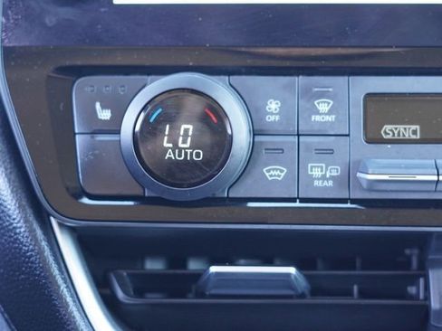 Certified 2024 Toyota Grand Highlander XLE image 25