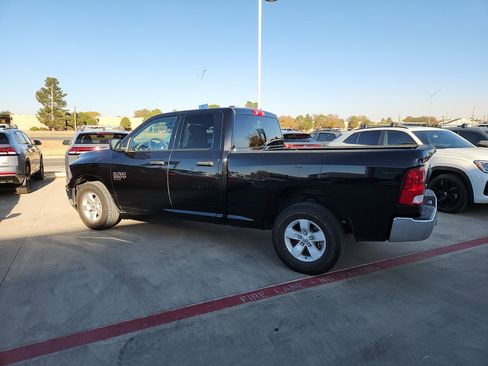 Used 2024 RAM 1500 Classic SLT image 4