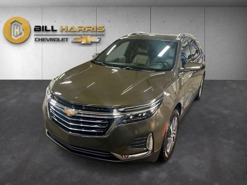 Used 2023 Chevrolet Equinox Premier image 1