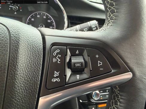 Used 2022 Buick Encore Preferred w/ Safety Package AWD/4WD image 21
