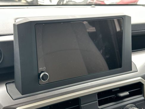 Certified 2025 Toyota Tacoma SR5 image 14