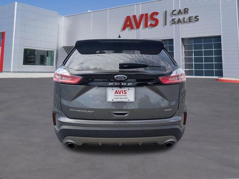 Used 2024 Ford Edge Titanium image 7