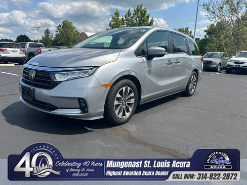 Used 2023 Honda Odyssey EX-L image 1