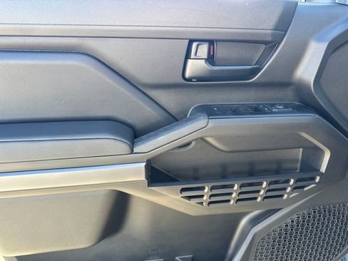 New 2025 Toyota Tacoma SR5 image 18