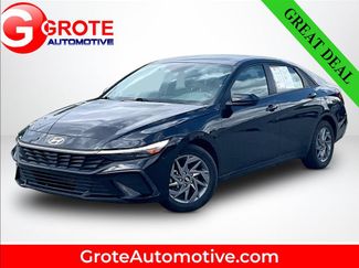 Used 2024 Hyundai Elantra SEL FWD video 1
