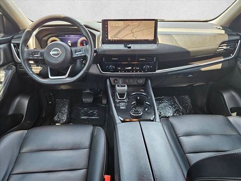 Used 2024 Nissan Rogue SL AWD/4WD image 19