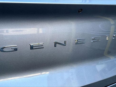 Used 2021 Genesis GV80 2.5T w/ Advanced Package 02 image 30