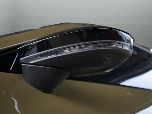 Used 2024 Audi RS e-tron GT image 12