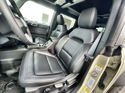 New 2025 Ford Bronco Big Bend w/ Black Diamond Package image 13