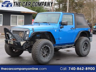 Used 2016 Jeep Wrangler Rubicon w/ Power Convenience Group