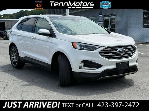 Used 2019 Ford Edge Titanium w/ Equipment Group 301A AWD/4WD image 3