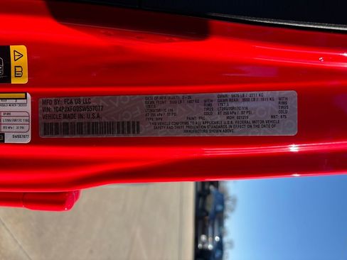 Used 2025 Jeep Wrangler Unlimited Rubicon image 34