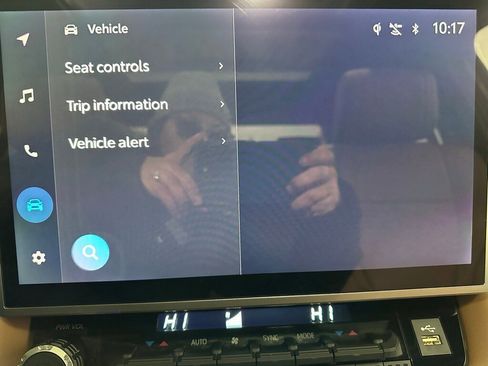 Used 2025 Toyota Tundra 1794 Edition image 31