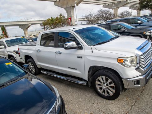 Used 2017 Toyota Tundra Limited image 7