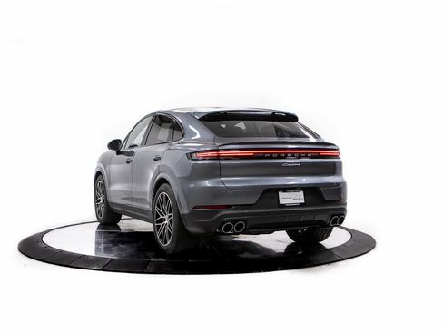New 2026 Porsche Cayenne Coupe image 3