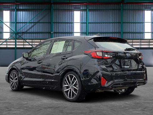 Used 2025 Subaru Impreza 2.0i Sport image 3