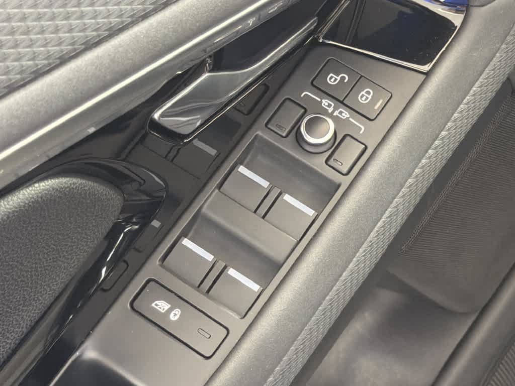Used 2020 Land Rover Range Rover Evoque S AWD/4WD image 27