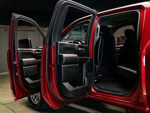 Used 2020 Chevrolet Silverado 2500 LT w/ All Star Edition image 29