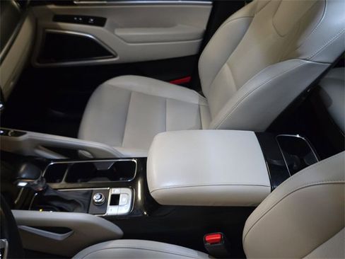 Used 2022 Kia Telluride S image 20