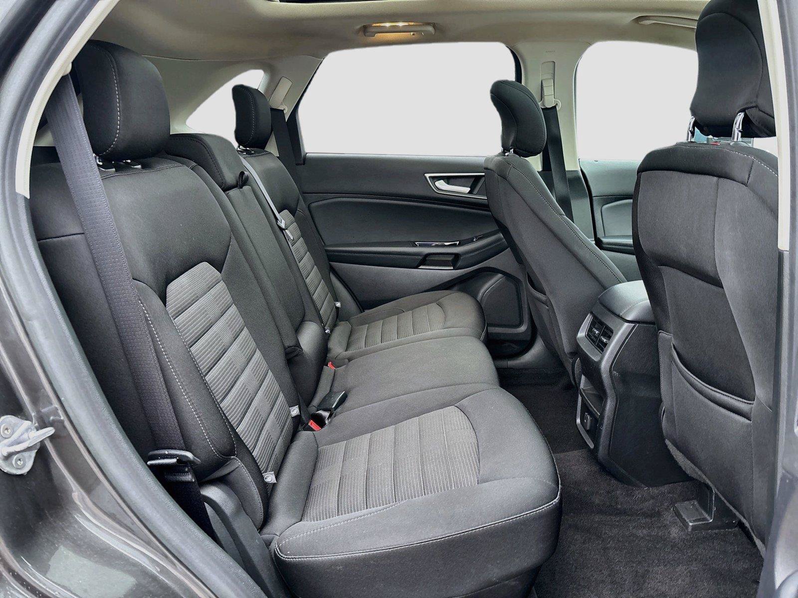 Used 2019 Ford Edge SEL AWD/4WD image 28