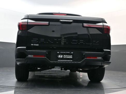 Certified 2025 Hyundai Santa Cruz SE image 24
