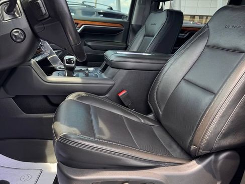 Used 2022 GMC Sierra 1500 Denali AWD/4WD image 13