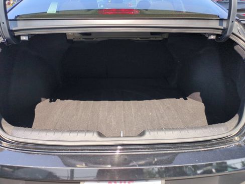 Used 2025 Hyundai Elantra SEL FWD image 29
