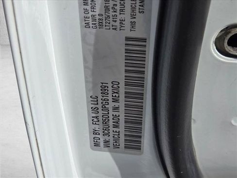 Used 2023 RAM 2500 Big Horn AWD/4WD image 25