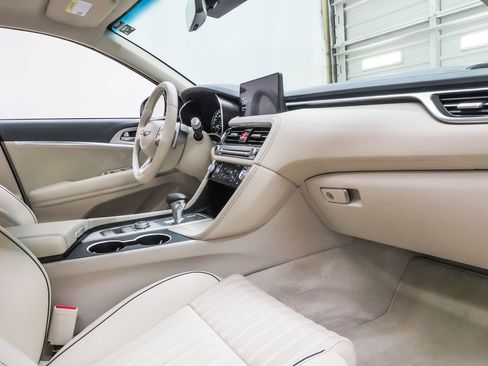 Certified 2026 Genesis G70 2.5T Prestige RWD image 13