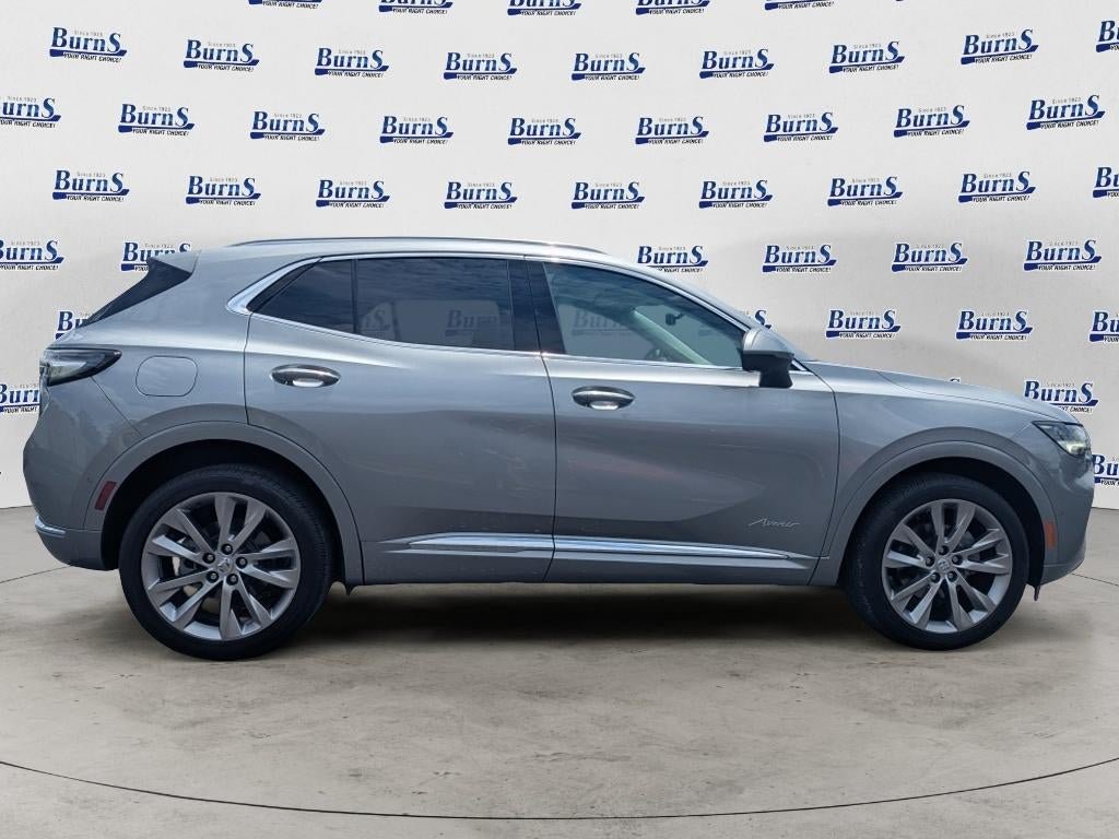 Used 2023 Buick Envision Avenir FWD image 2