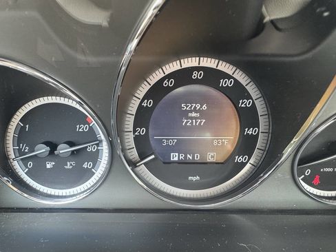 Used 2010 Mercedes-Benz C 300 4MATIC Sedan image 24