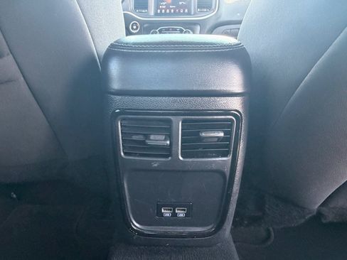 Used 2022 Dodge Charger SXT w/ Driver Convenience Group RWD image 20