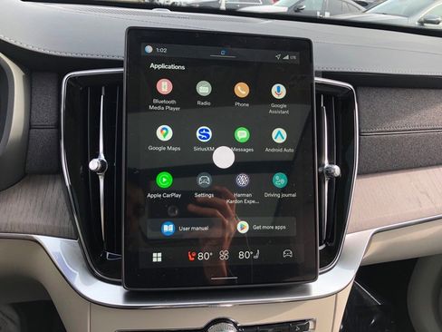 New 2026 Volvo XC90 B6 Ultra image 23