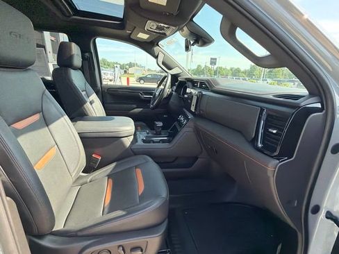 Certified 2024 GMC Sierra 1500 AT4 w/ Technology Package AWD/4WD image 28