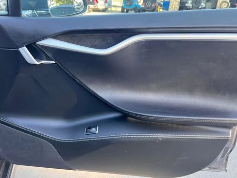 Used 2018 Tesla Model S 100D AWD/4WD image 31