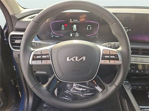 Used 2023 Kia Telluride S w/ S Sunroof Package image 27