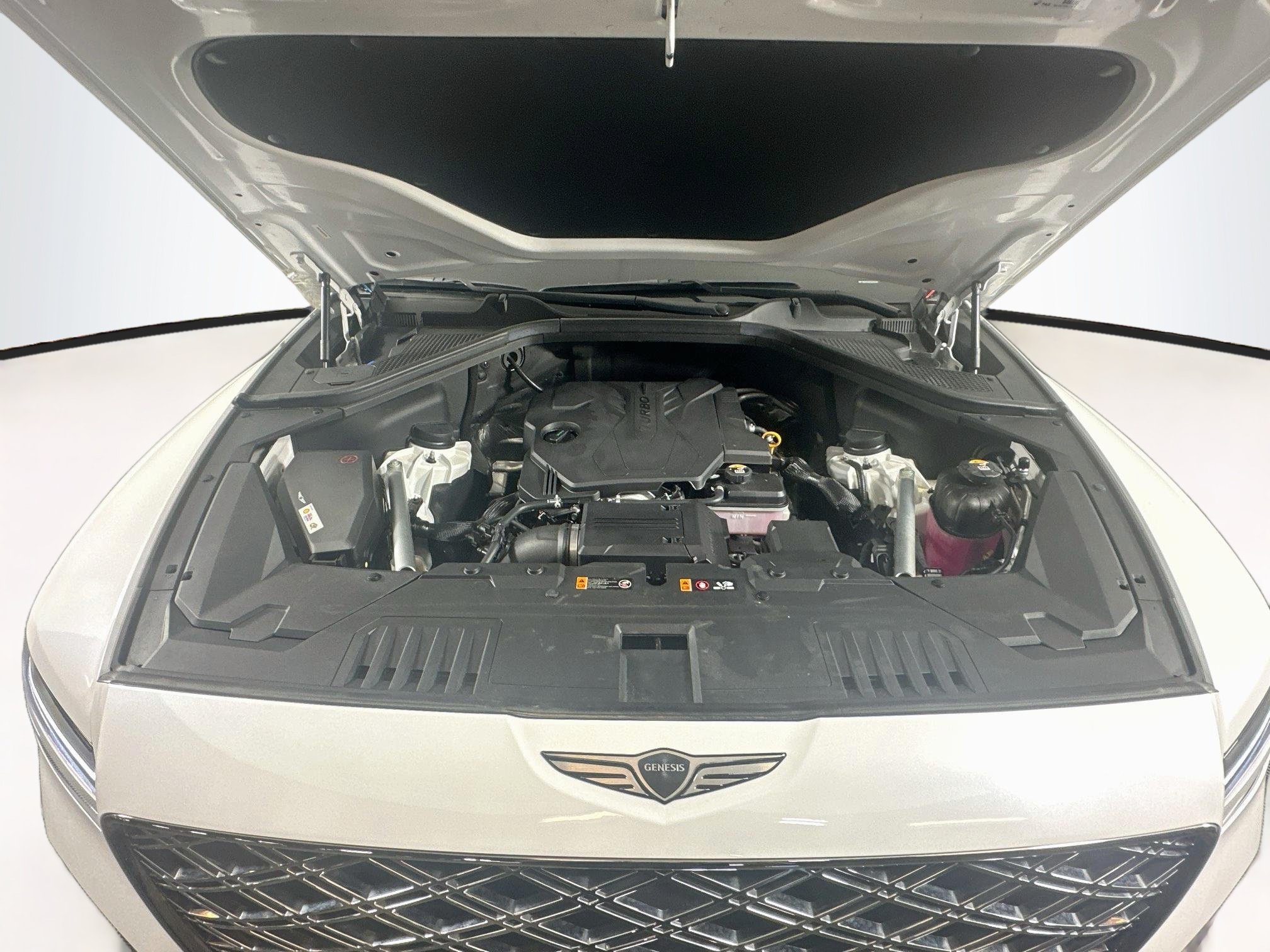 Used 2025 Genesis GV80 2.5T Standard AWD/4WD image 33