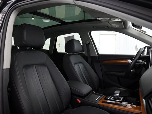 Used 2021 Audi Q5 2.0T Premium Plus image 24