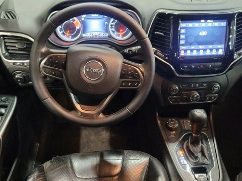 Used 2021 Jeep Cherokee Limited image 22