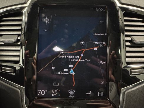 Used 2021 Volvo XC90 T8 Inscription w/ Advanced Package image 15