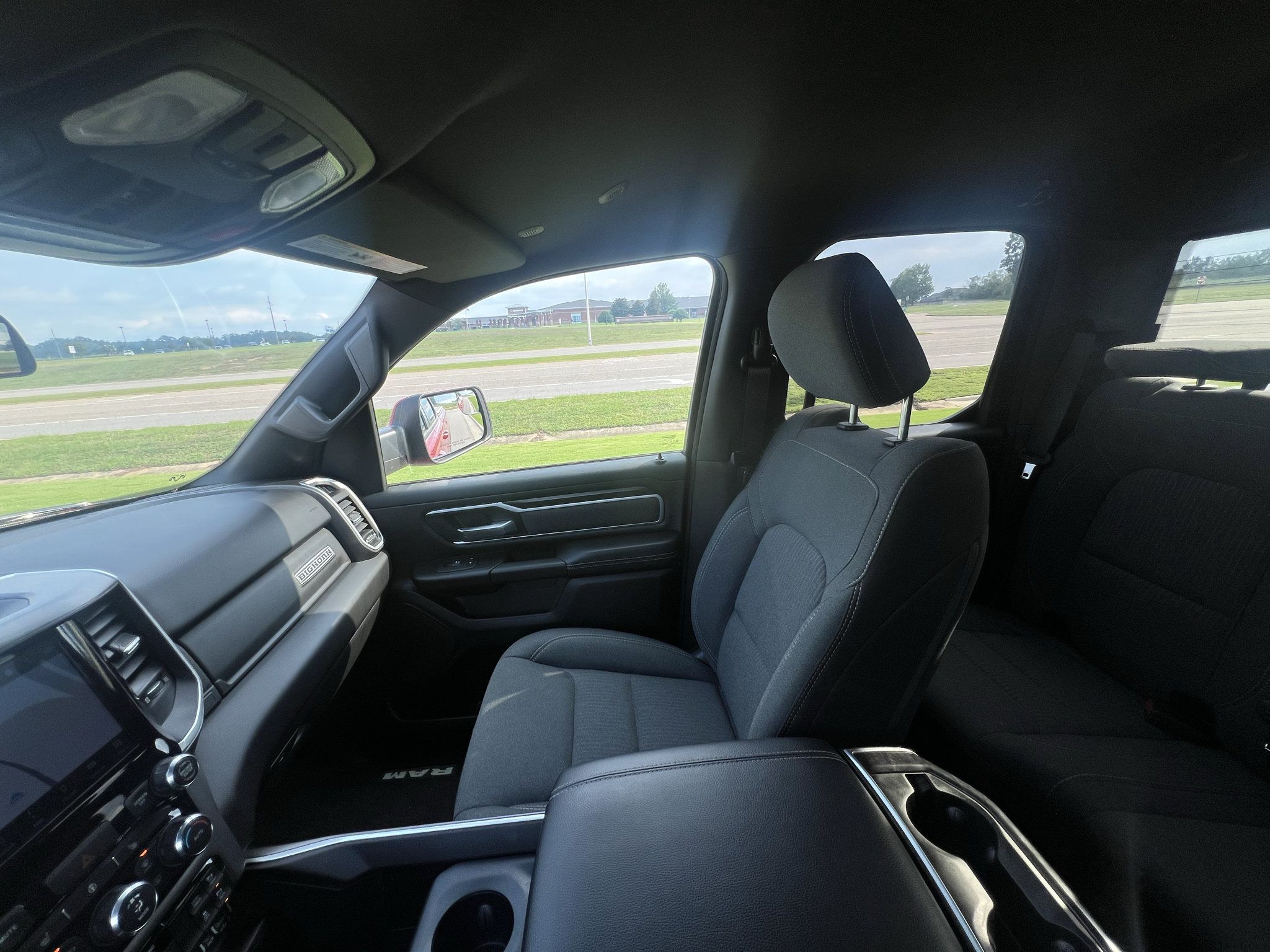 Used 2022 RAM 1500 Big Horn AWD/4WD image 27