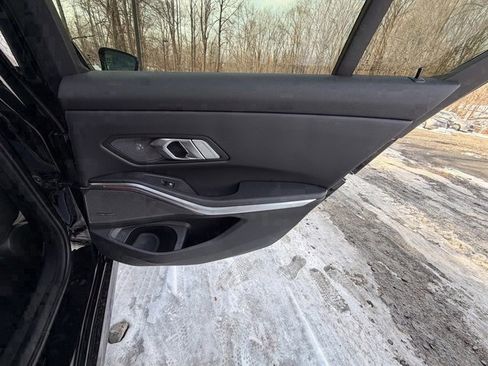 Used 2023 BMW 330i xDrive Sedan w/ Premium Package image 12